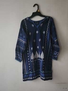 Navy Printed V-Neck Kids Tunic with White Motifs. New Without Tag